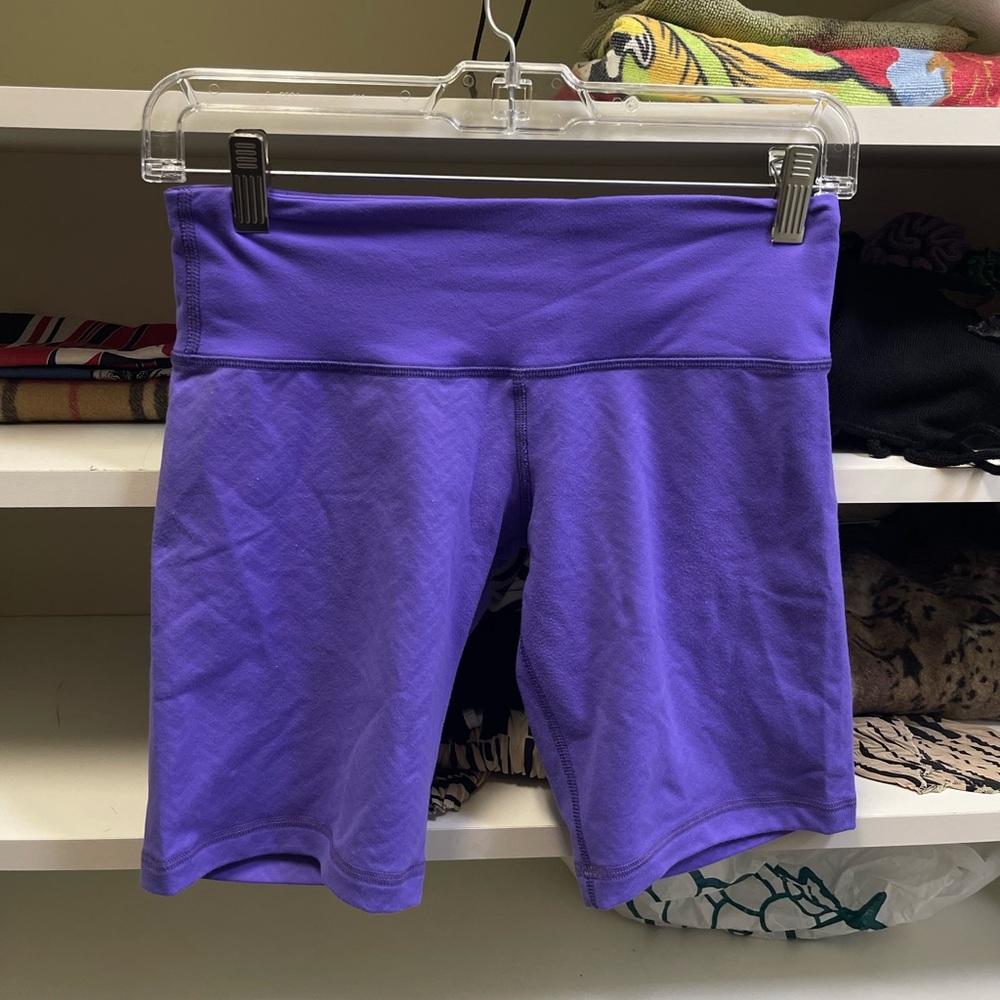 LULULEMON SHORTS 6IN